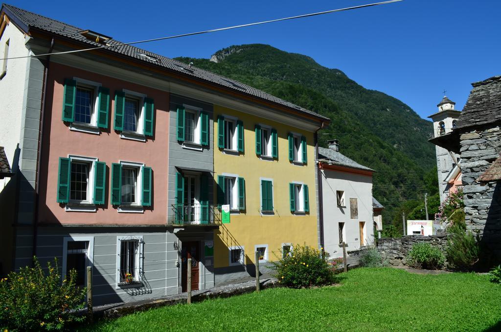 Hotel Garni Maggia Giumaglio Dış mekan fotoğraf