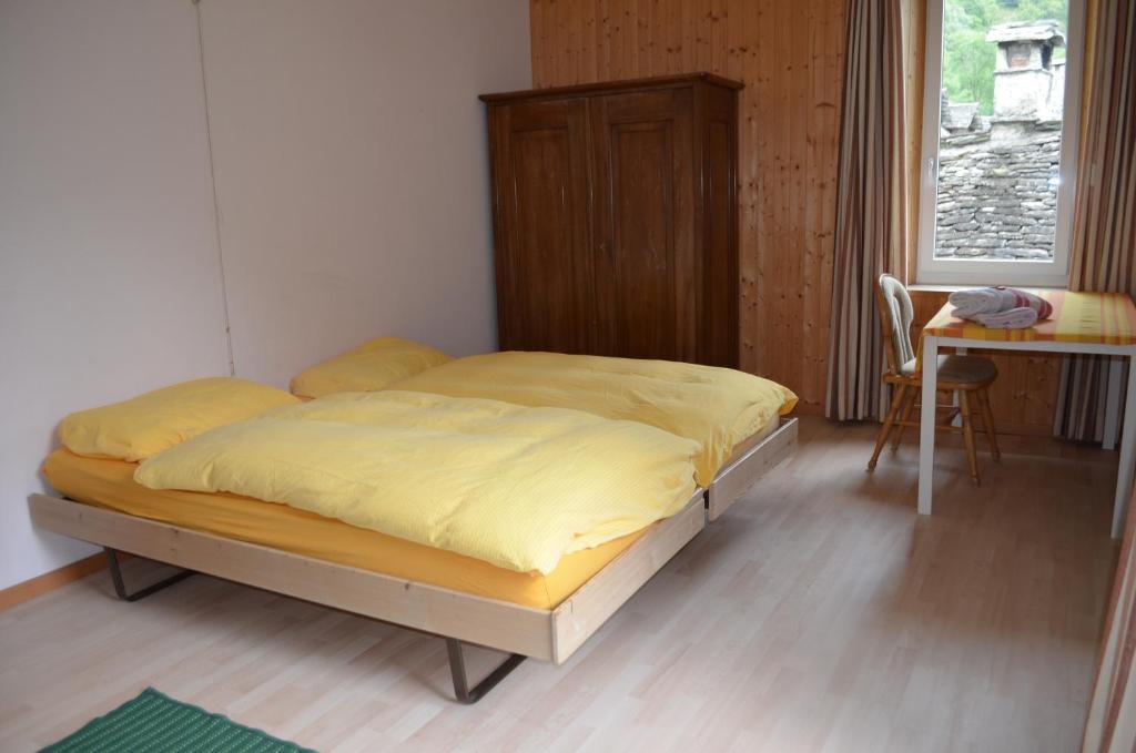 Hotel Garni Maggia Giumaglio Oda fotoğraf