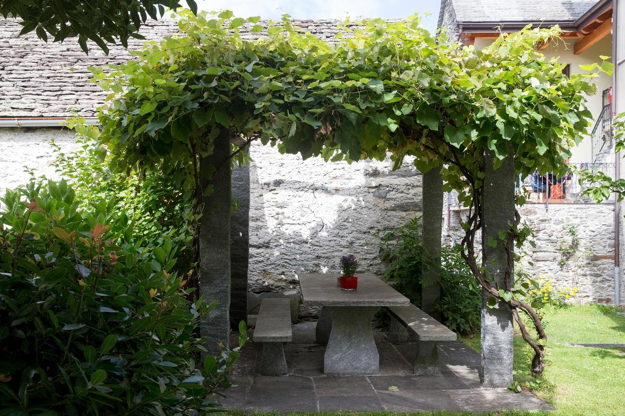 Hotel Garni Maggia Giumaglio Dış mekan fotoğraf